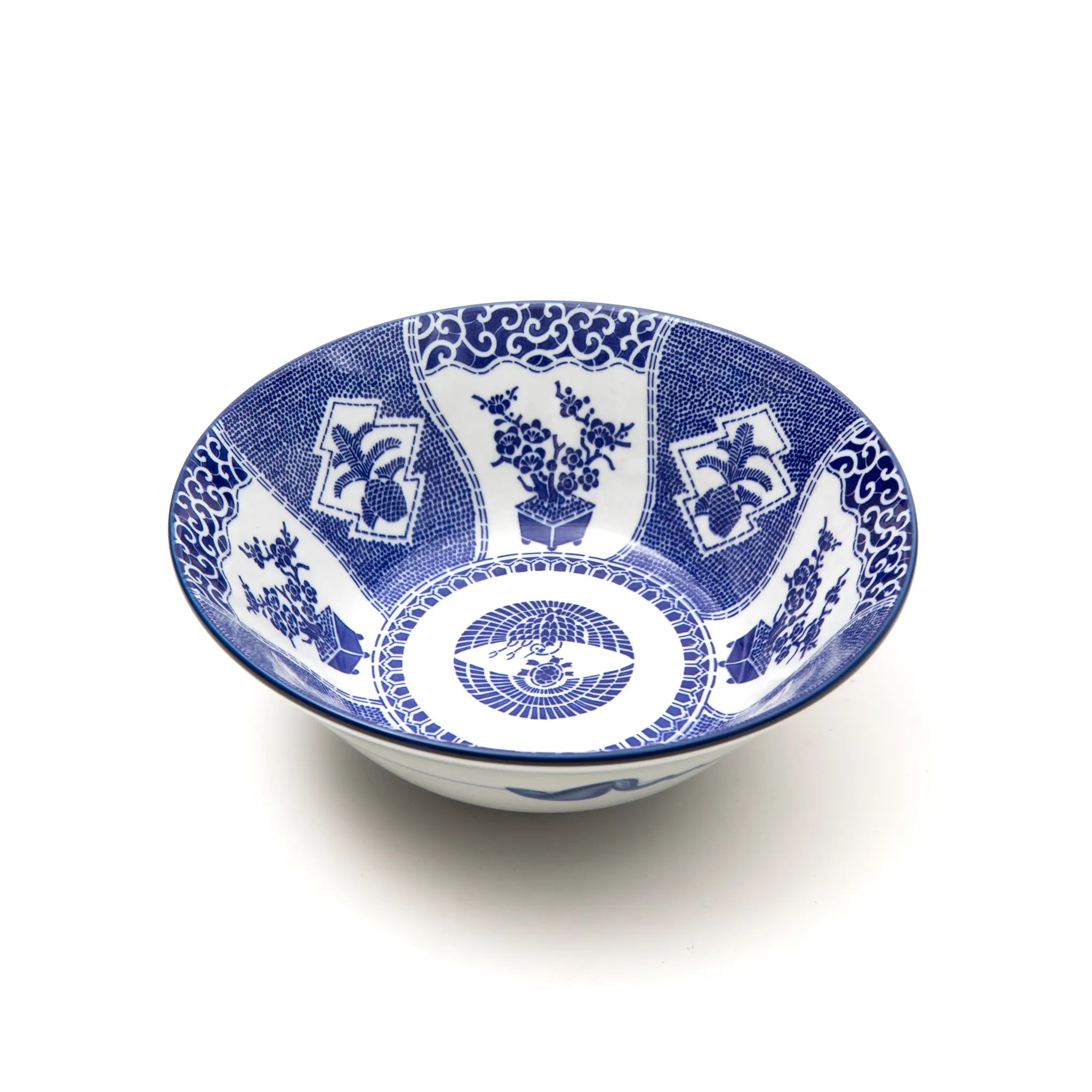 Mino Ware Pine Bamboo Plum Chiseled Noodle Bowl Set