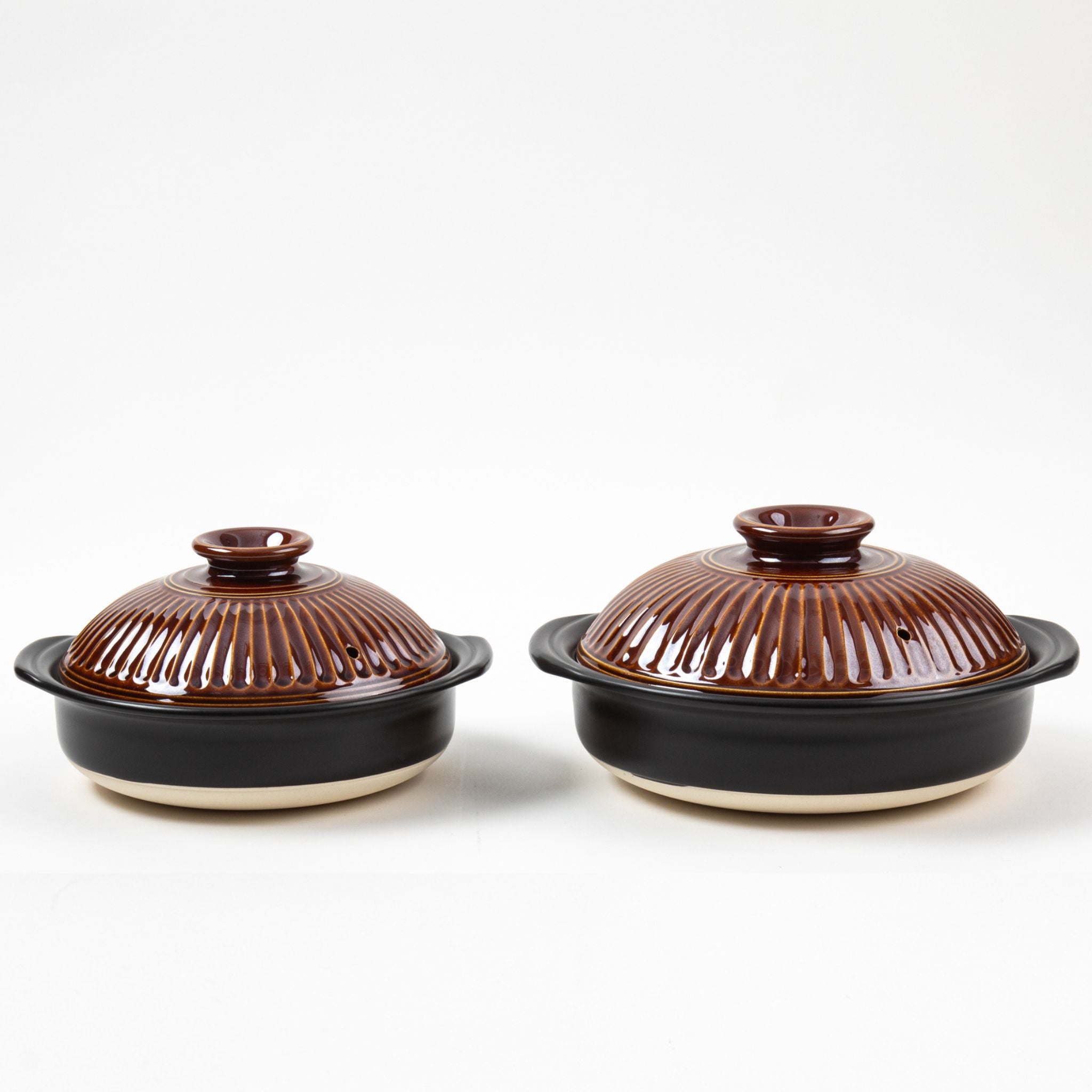 GINPO Chrysanthemum Ame Glaze Donabe Clay Pot (2-3 People)