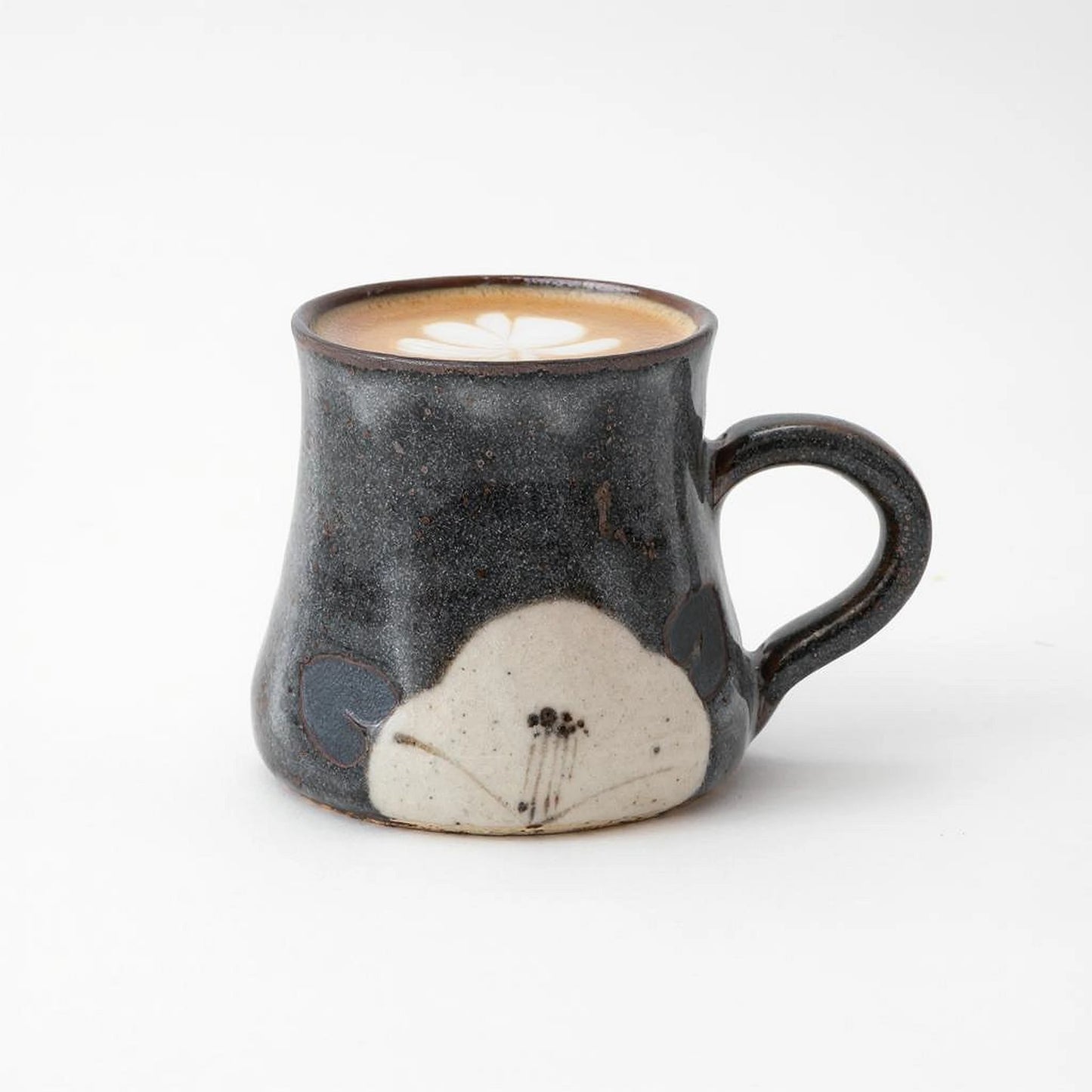 Nezumishino Camellia Mino Ware Tall Mug