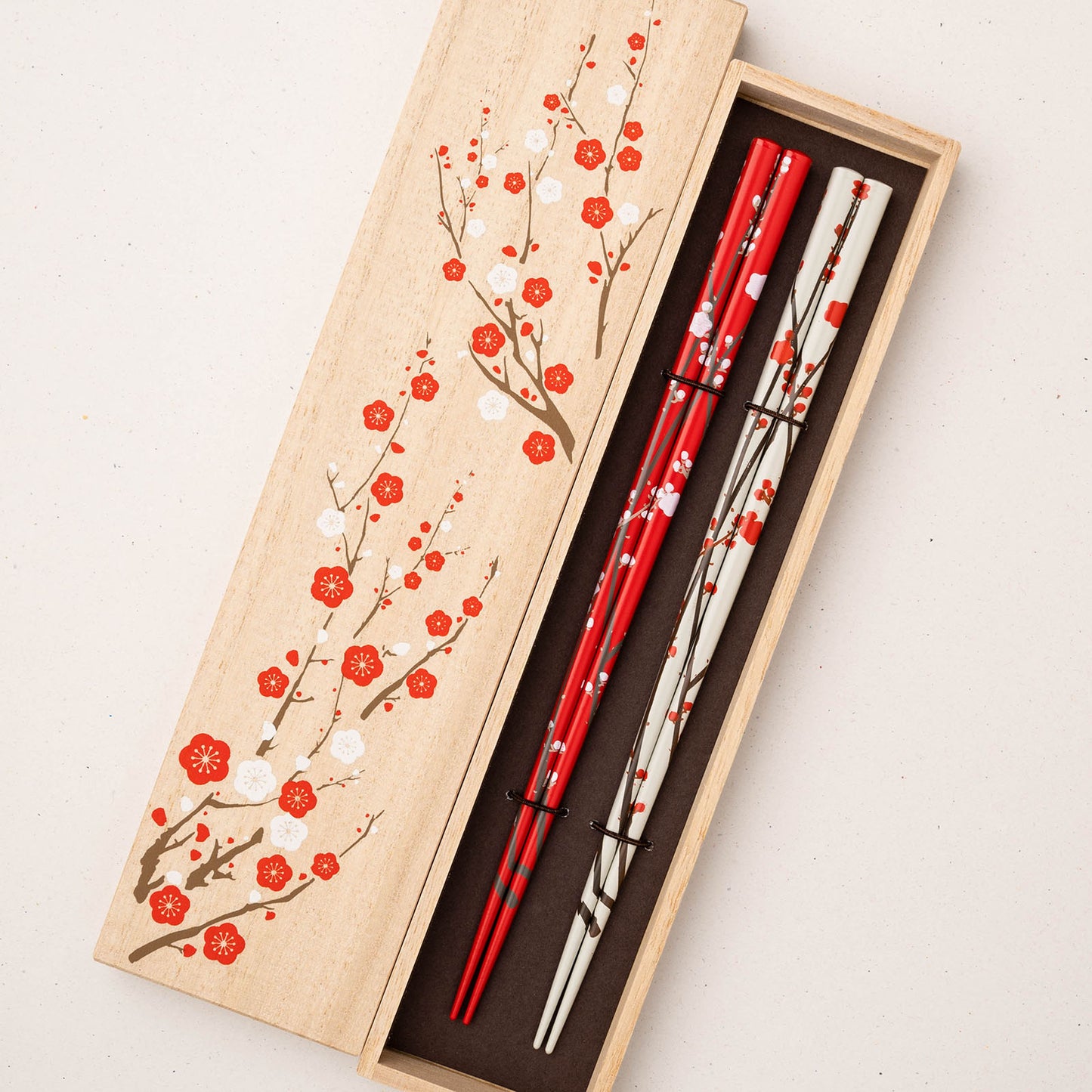 Rimpa Red and White Plum Wakasa Lacquer Chopsticks Pair and Paulownia Gift Box