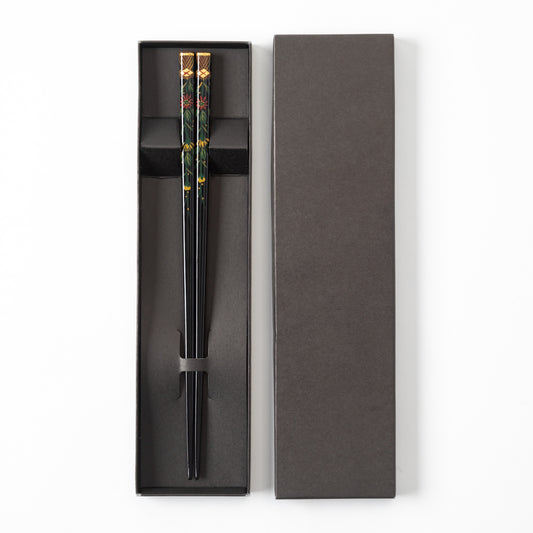 Aizu Lacquerware Chrysanthemum Chopsticks in the box