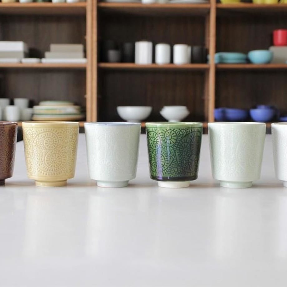 Koyu Tetsuyu Brown Chrysanthemum Sake Cup