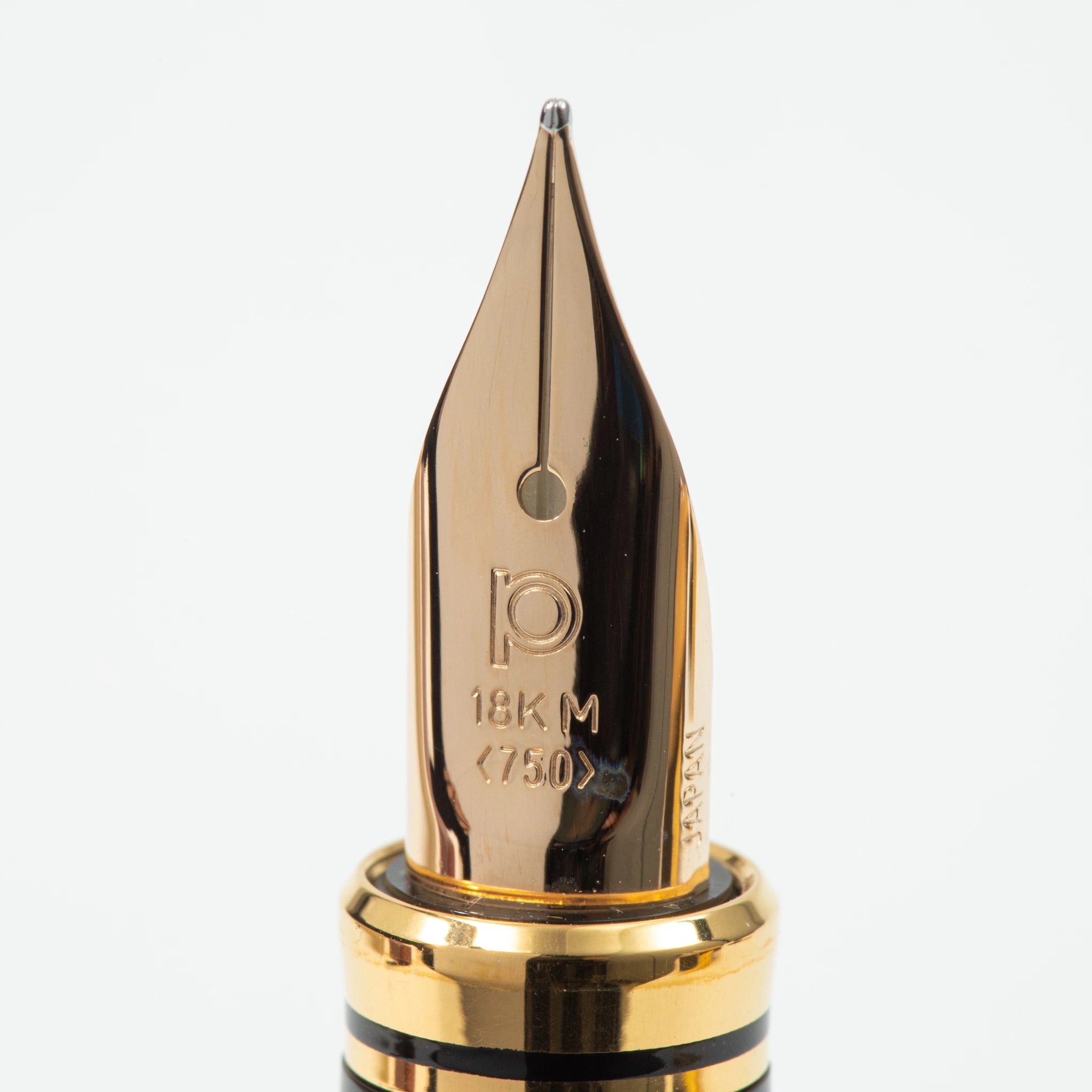 Kanazawa Foil Fountain Pen Red Fuji – Personalized