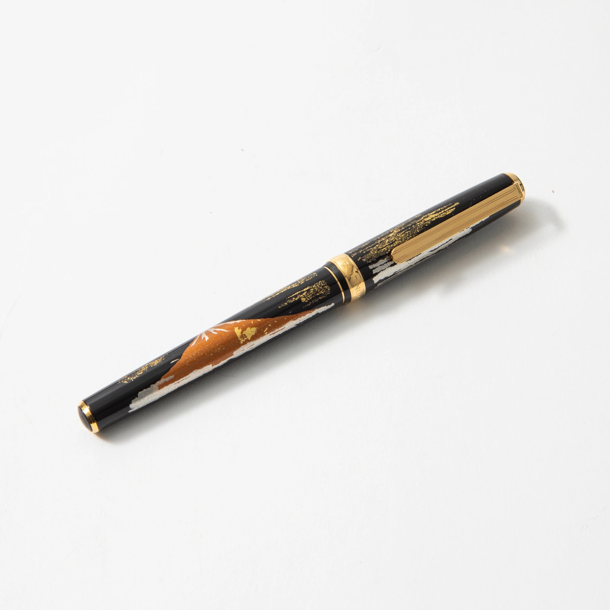 Kanazawa Foil Fountain Pen Red Fuji – Personalized