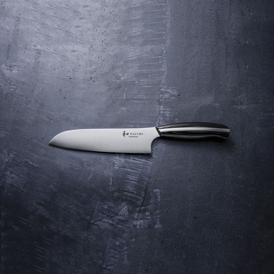 Nagomi Japan PROFESSIONAL Santoku Knife
