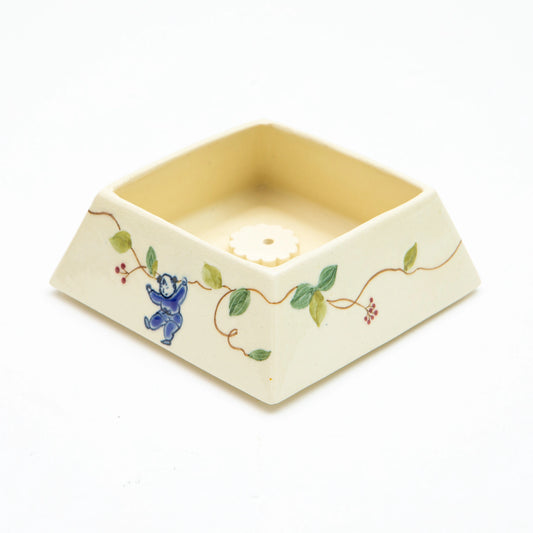 Karako and Sankirai Square Incense Tray