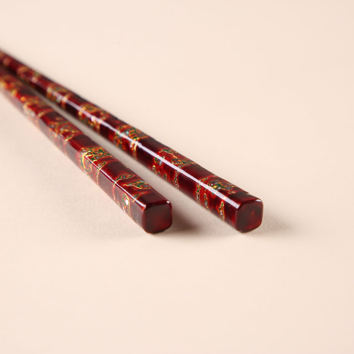 Close up shot top of Hanakago Wakasa Lacquer Chopsticks