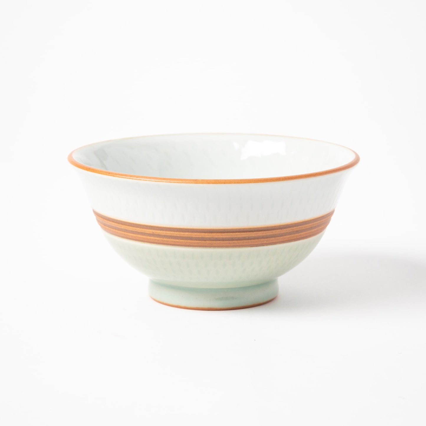 Kakewake Tobikanna Blue Glaze Porcelain Bowl